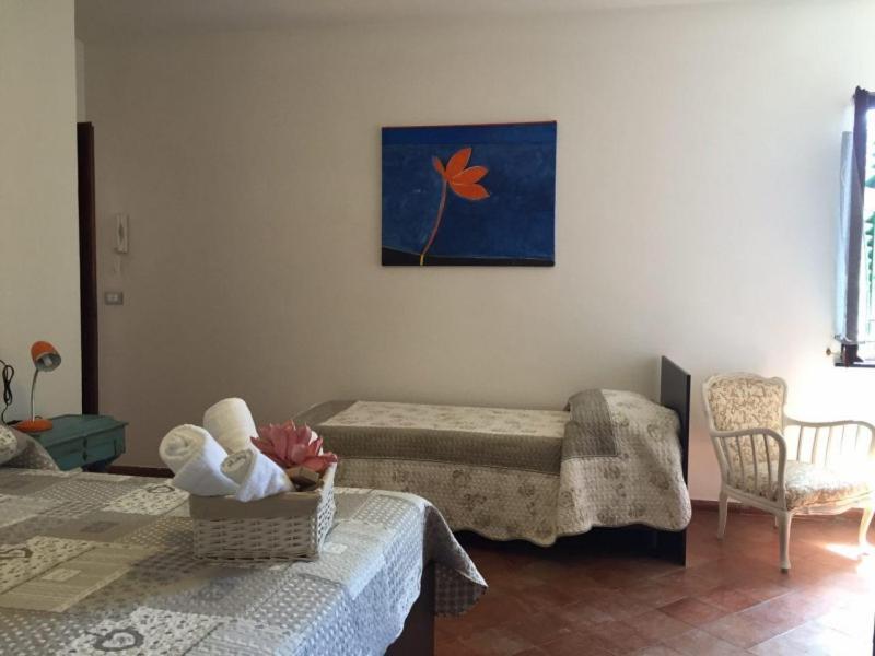 Al Castello Affittacamere Pietra Ligure Room photo
